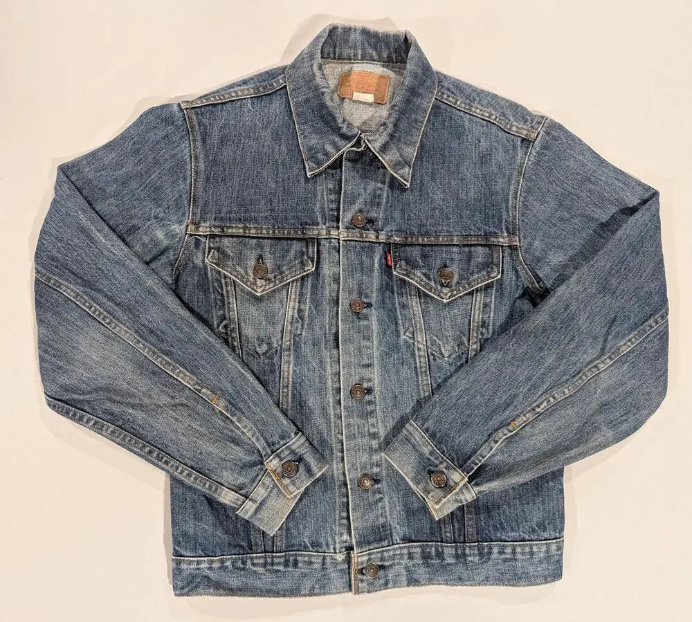 Vintage Levi's Jacket Mens 40 Blue Denim Trucker Button Front USA 71205 0217